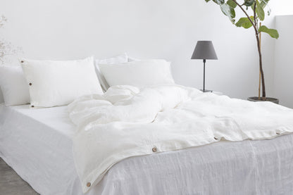 White linen flat bedsheet