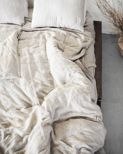 Natural Light linen bedding set with ties